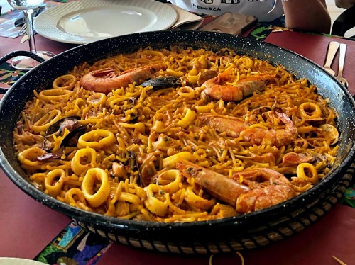 Fideuà